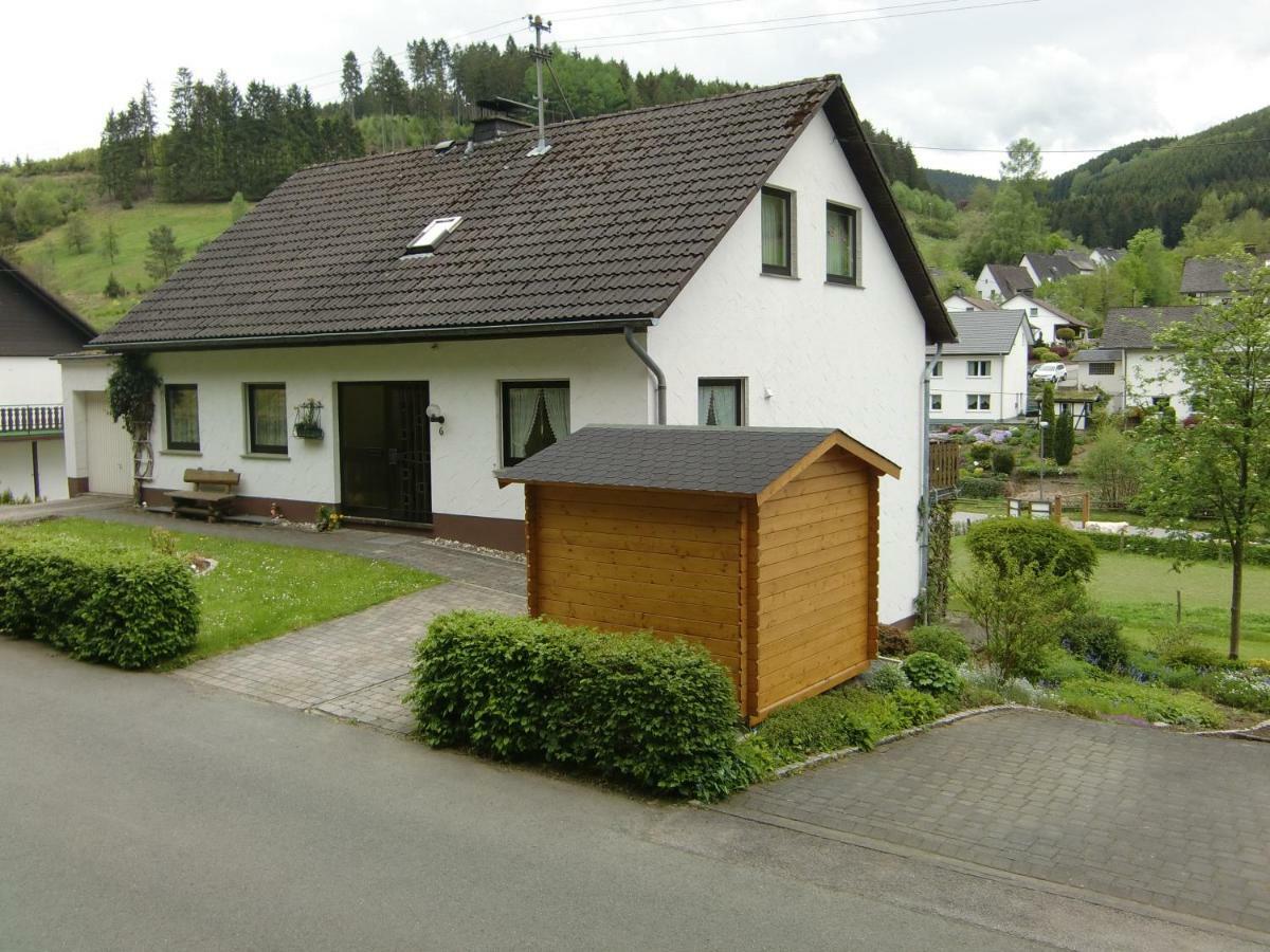Ferienwohnung Lenne Schmallenberg Bagian luar foto